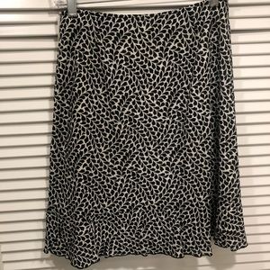 ✨PRICE REDUCED✨Ann Taylor A-line Cotton Ruffle Skirt